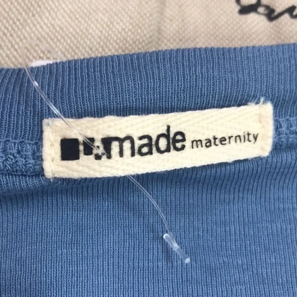 LAmade Side Ruched Basic T-Shirt - Picture 4 of 5